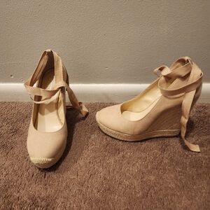 Jessica Simpsom Zexie Platform Wedge, Sz 9